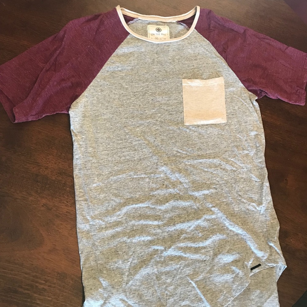 Modern Amusement. M T-shirt